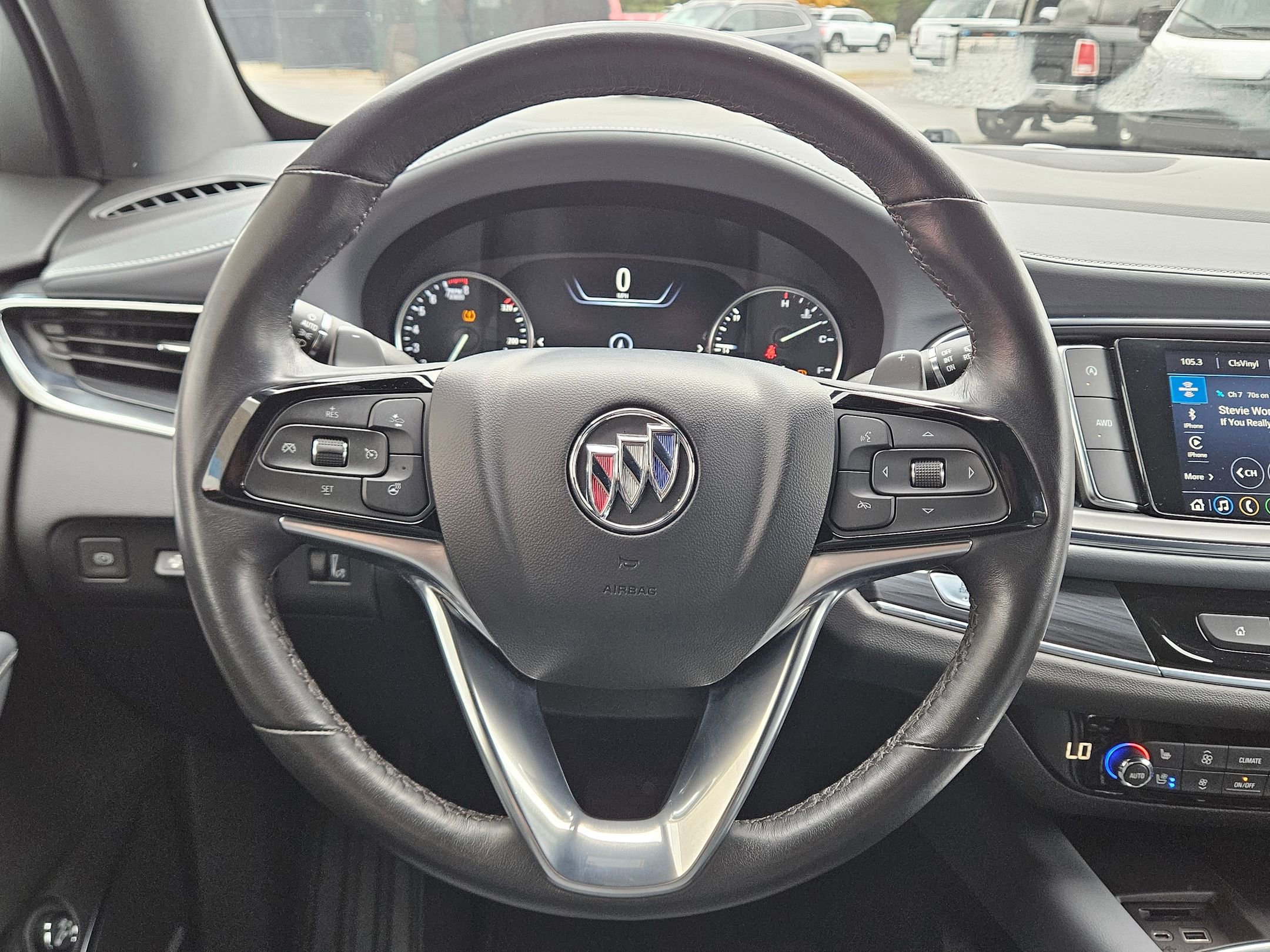 Used 2024 Buick Enclave Premium image 15