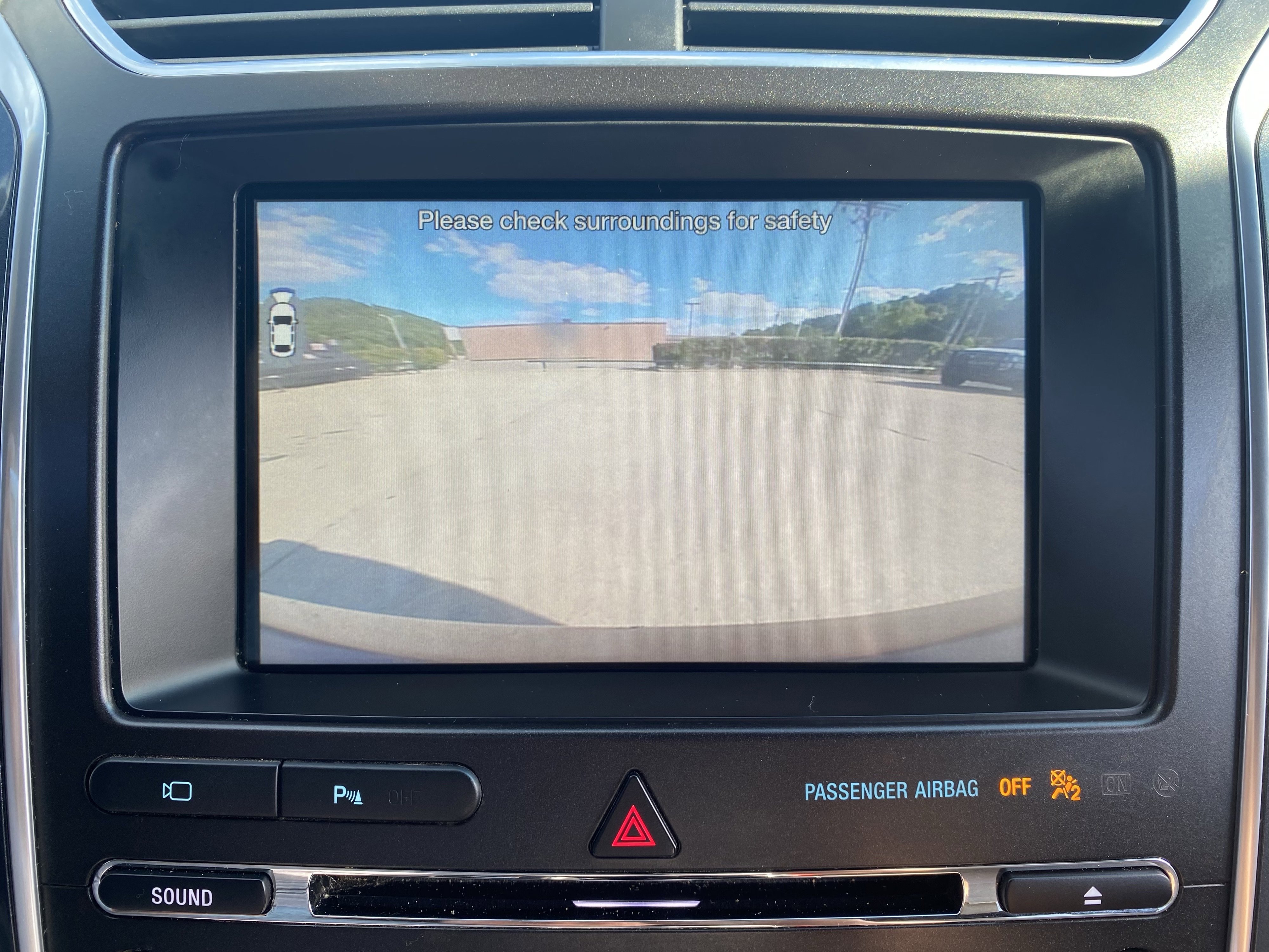 Used 2018 Ford Explorer Limited image 14