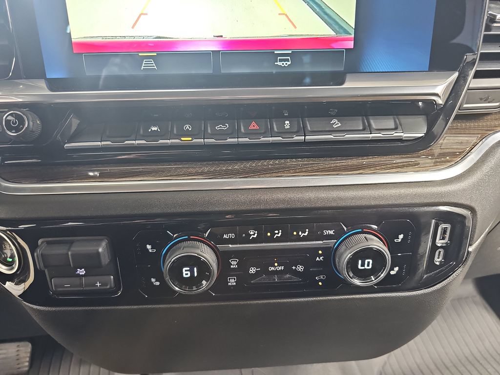 Used 2022 Chevrolet Silverado 1500 RST AWD/4WD image 28