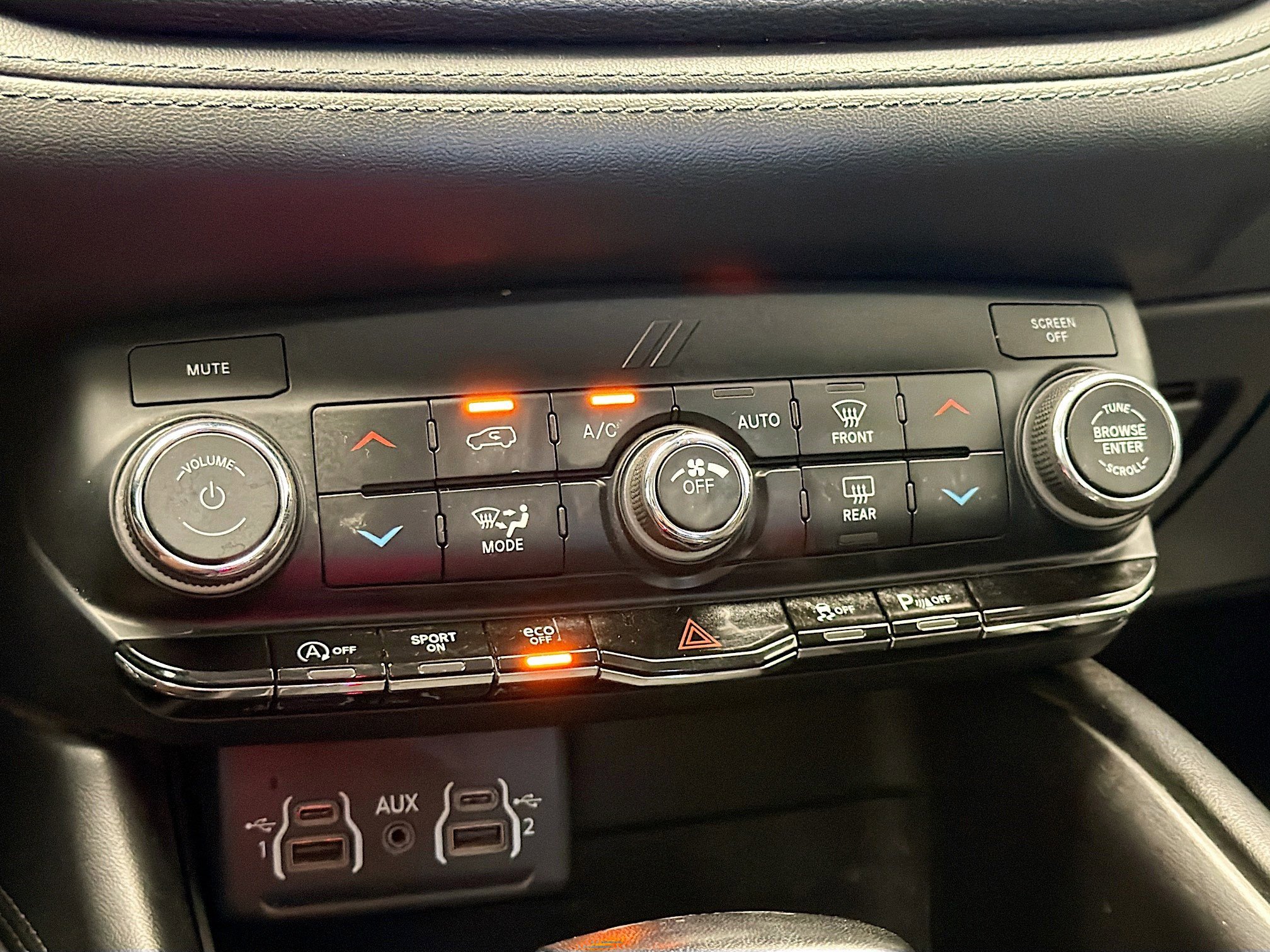 Used 2022 Dodge Durango SXT RWD image 10