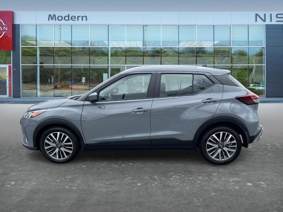 Certified 2024 Nissan Kicks SV FWD image 8