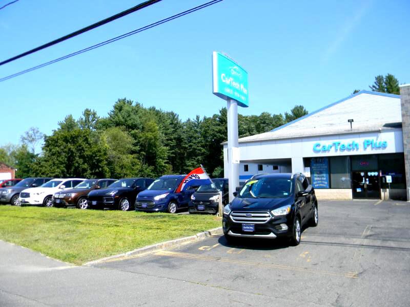 Used 2017 Ford Escape Titanium image 10