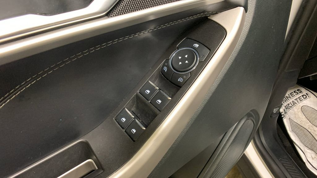 Certified 2023 Ford Explorer XLT image 29