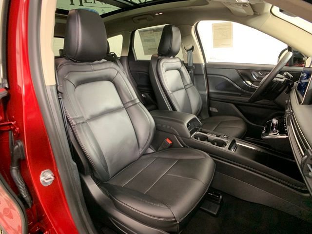 Used 2026 Lincoln Corsair Premiere FWD image 26