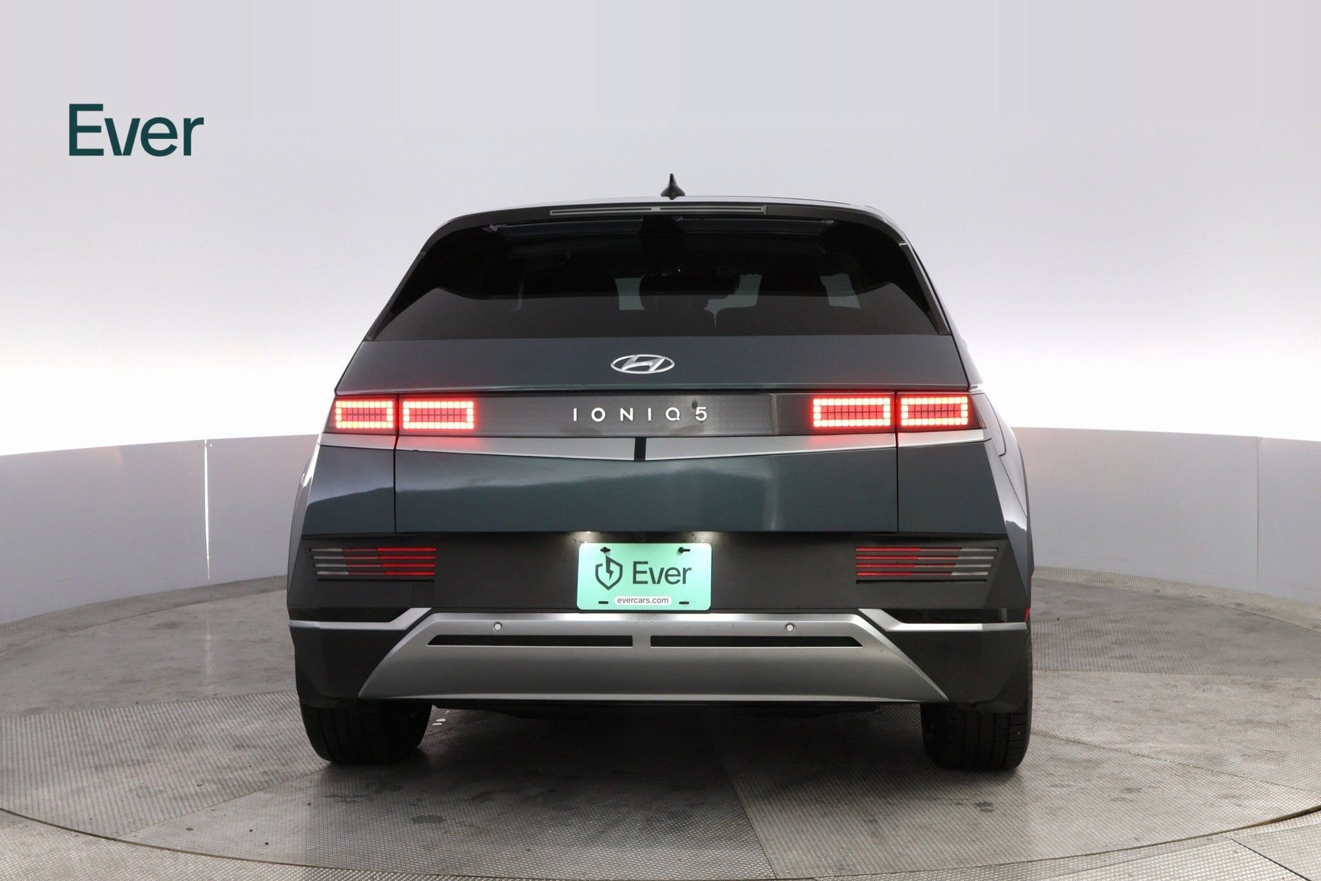 Used 2024 Hyundai Ioniq 5 SEL image 13