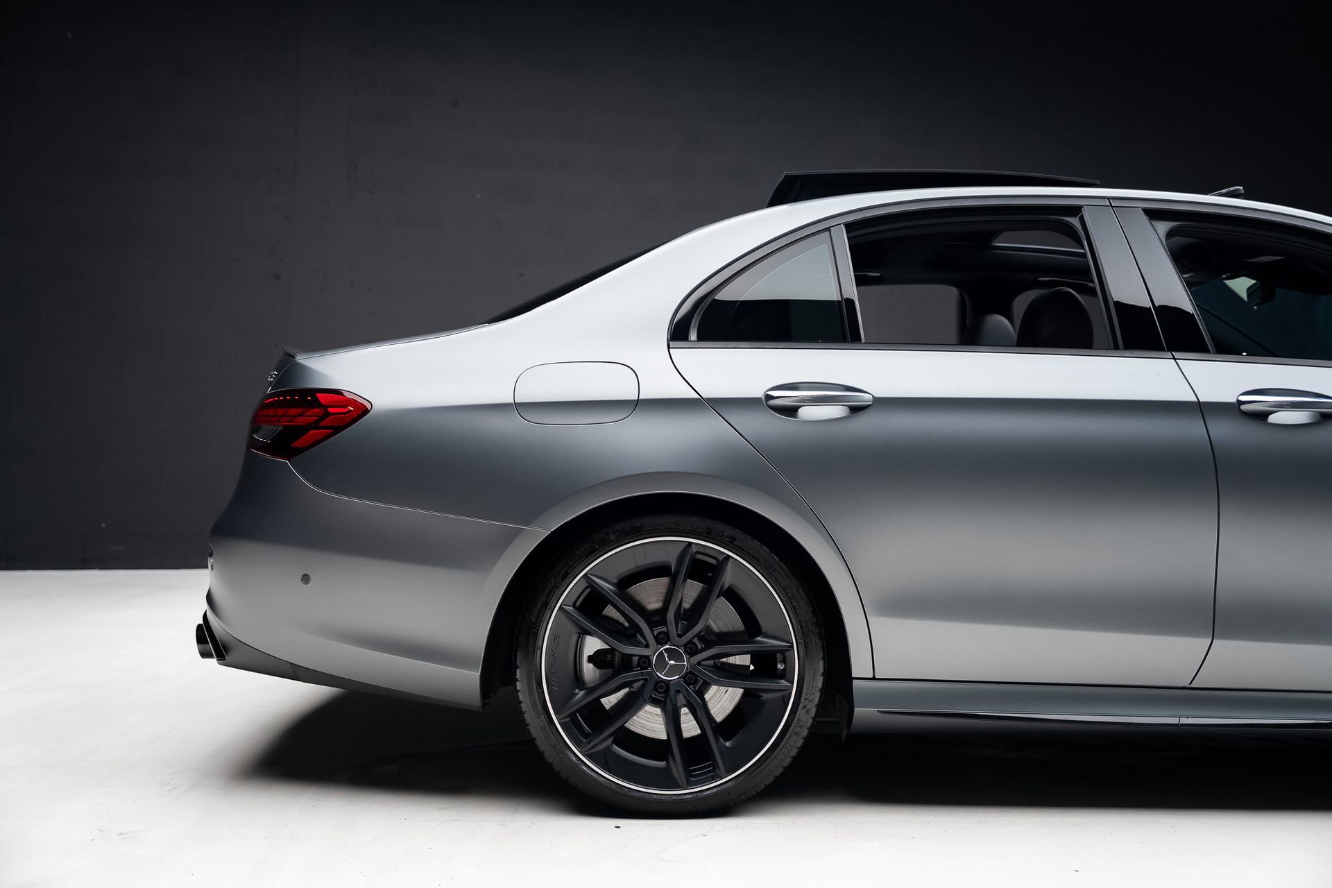 Used 2022 Mercedes-Benz E 53 AMG 4MATIC Sedan image 39