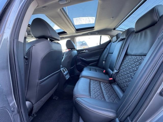 Used 2019 Nissan Maxima Platinum w/ Sport Mat Group image 14