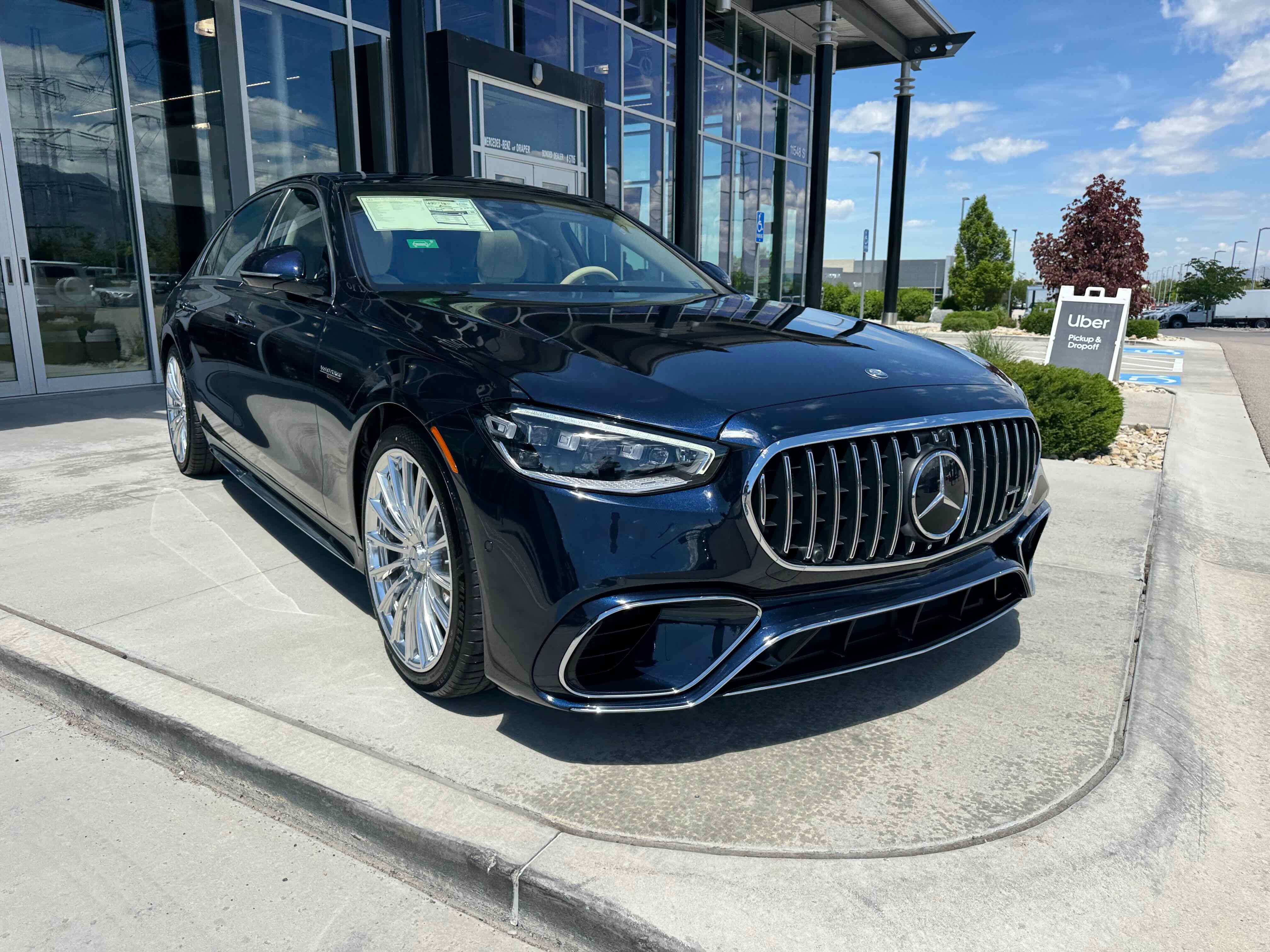 New 2025 Mercedes-Benz S 63 AMG S image 11