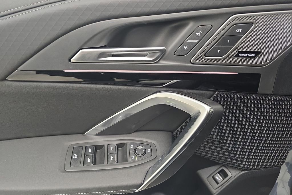 New 2026 BMW X2 xDrive28i w/ Technology Package AWD/4WD image 14