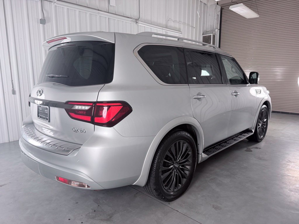 Certified 2023 INFINITI QX80 Premium Select w/ All-Season Package RWD image 5