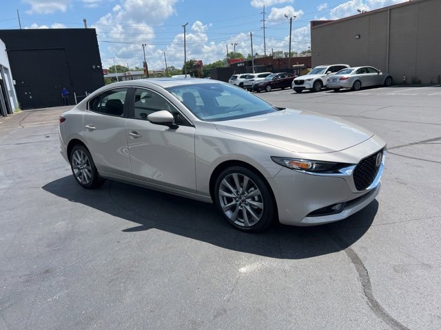 New 2025 MAZDA MAZDA3 s image 2