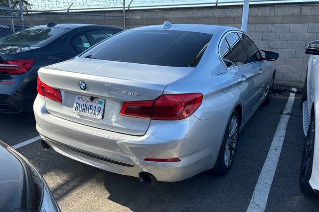 Used 2017 BMW 530i RWD image 4