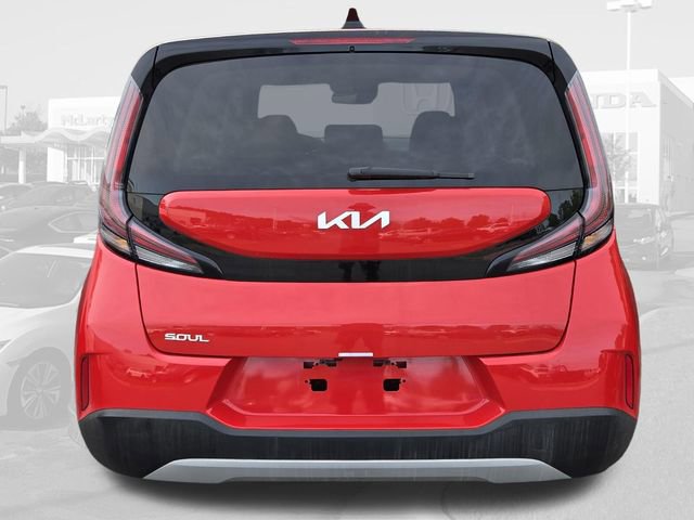 Used 2024 Kia Soul LX FWD image 5