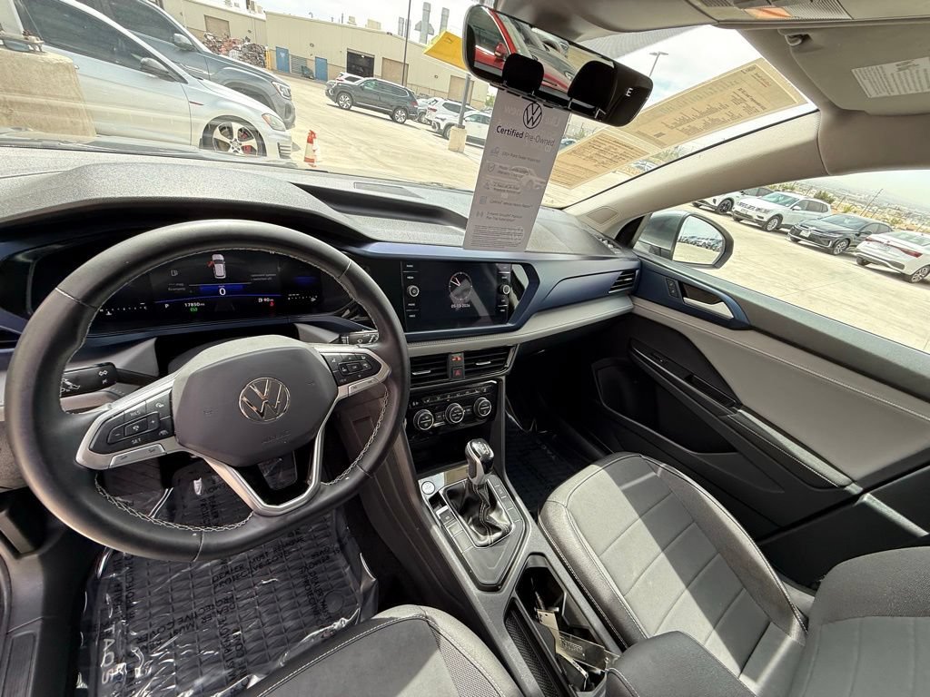 Certified 2024 Volkswagen Taos SE w/ MDO Package FWD image 19