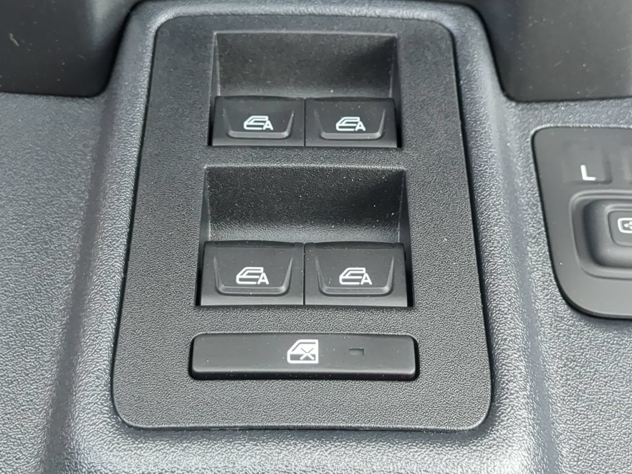 New 2026 Ford Bronco Big Bend w/ Black Diamond Package AWD/4WD image 22