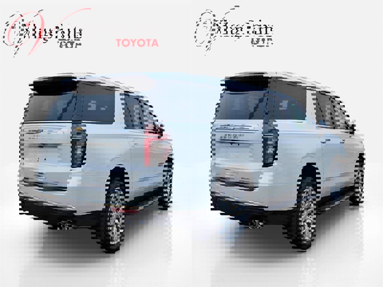 Used 2024 Chevrolet Suburban Premier w/ Premium Package image 5