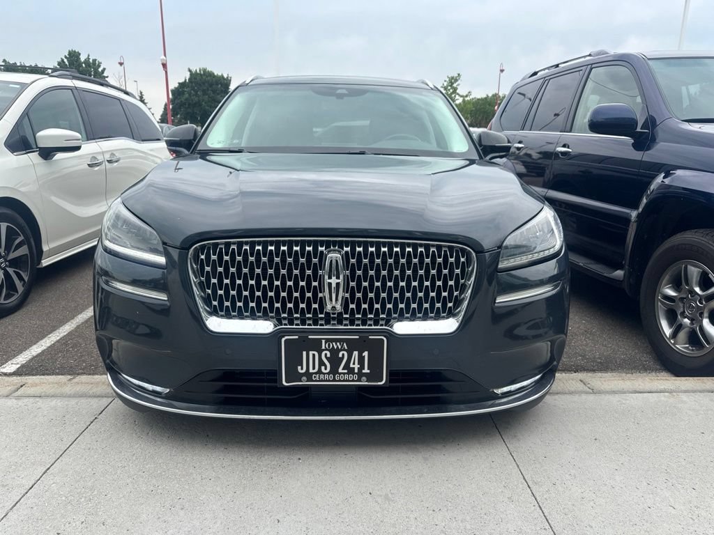 Used 2020 Lincoln Corsair Reserve w/ Equipment Group 201A AWD/4WD image 2