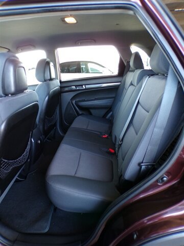 Used 2012 Kia Sorento LX AWD/4WD image 20