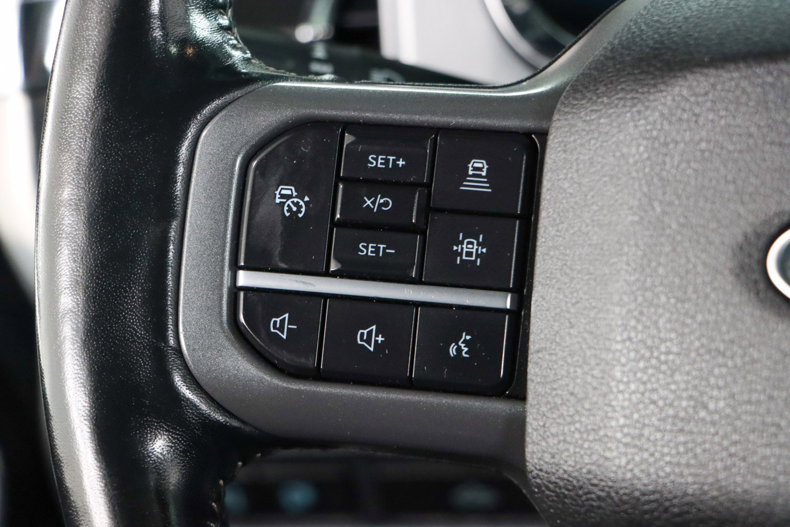 Used 2021 Ford F150 Lariat w/ Equipment Group 502A High image 15