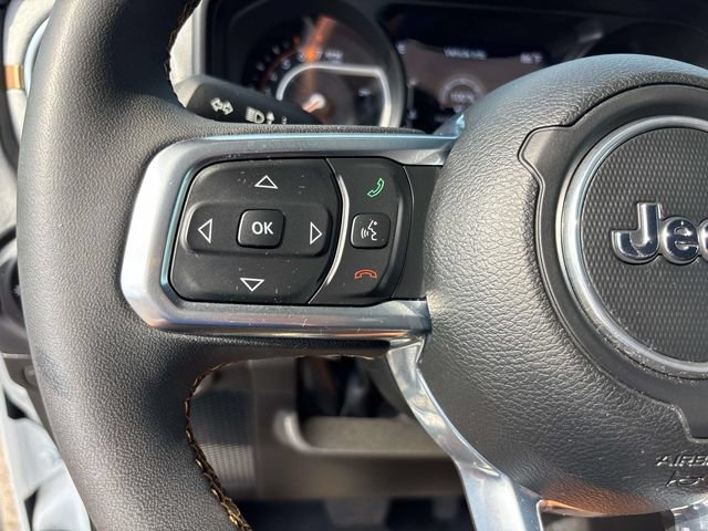 Used 2024 Jeep Wrangler Unlimited Sahara AWD/4WD image 24