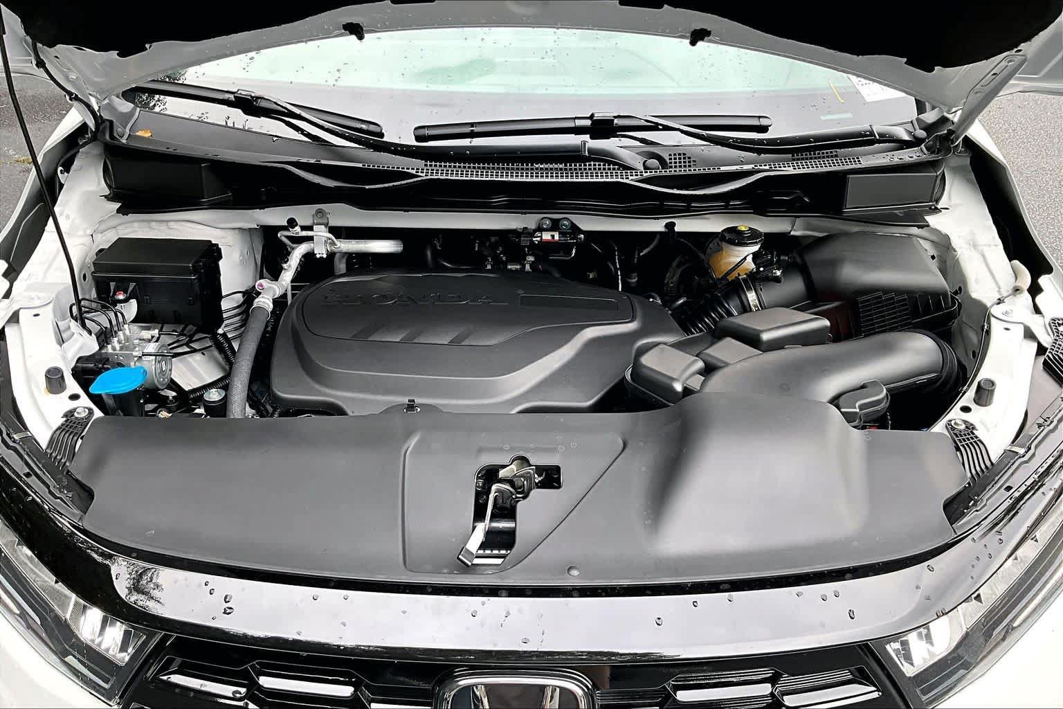 New 2027 Honda Odyssey Elite image 16