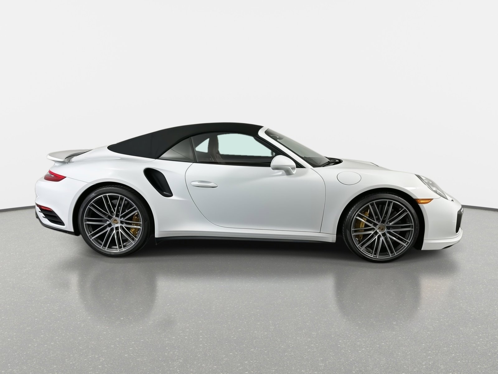 Used 2017 Porsche 911 Turbo S AWD/4WD image 9