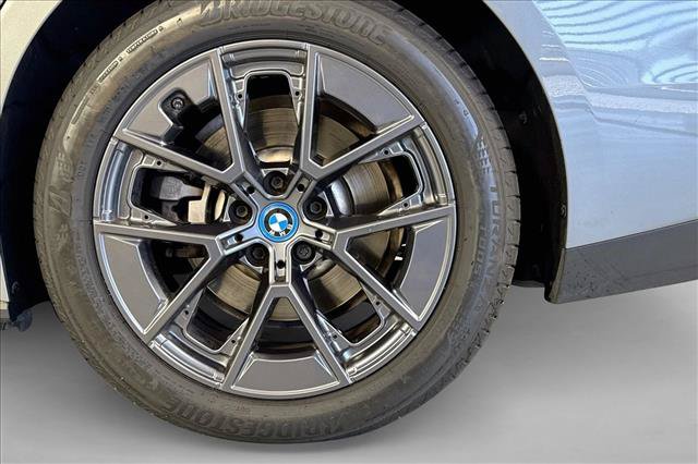 Used 2023 BMW i4 eDrive40 w/ Parking Assistance Package RWD image 30