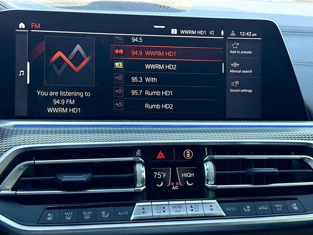 Used 2021 BMW X5 xDrive40i w/ M Sport Package image 33