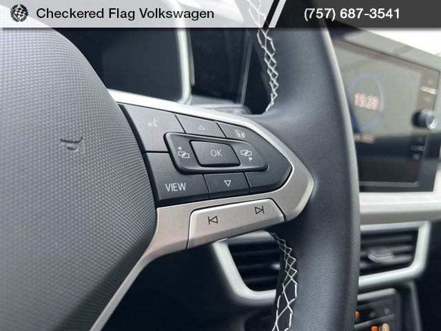 New 2025 Volkswagen Taos SE image 33