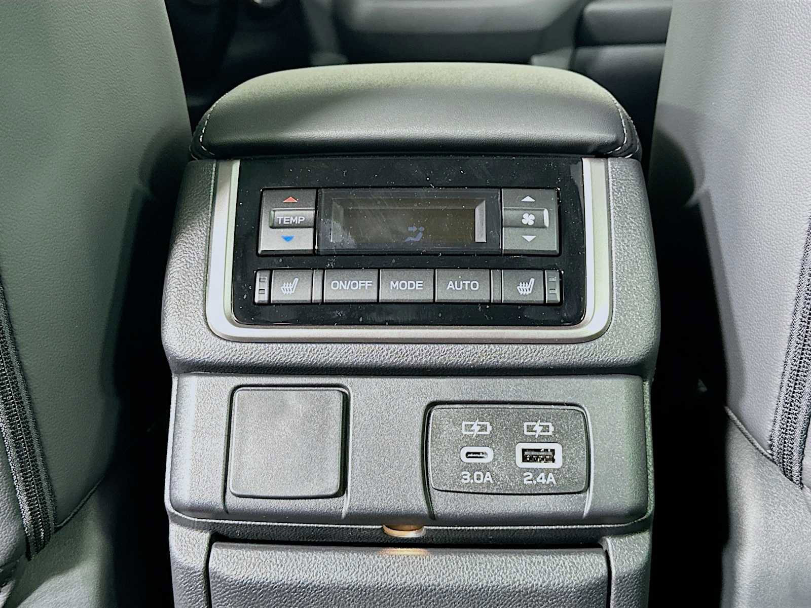New 2026 Subaru Ascent Limited image 24