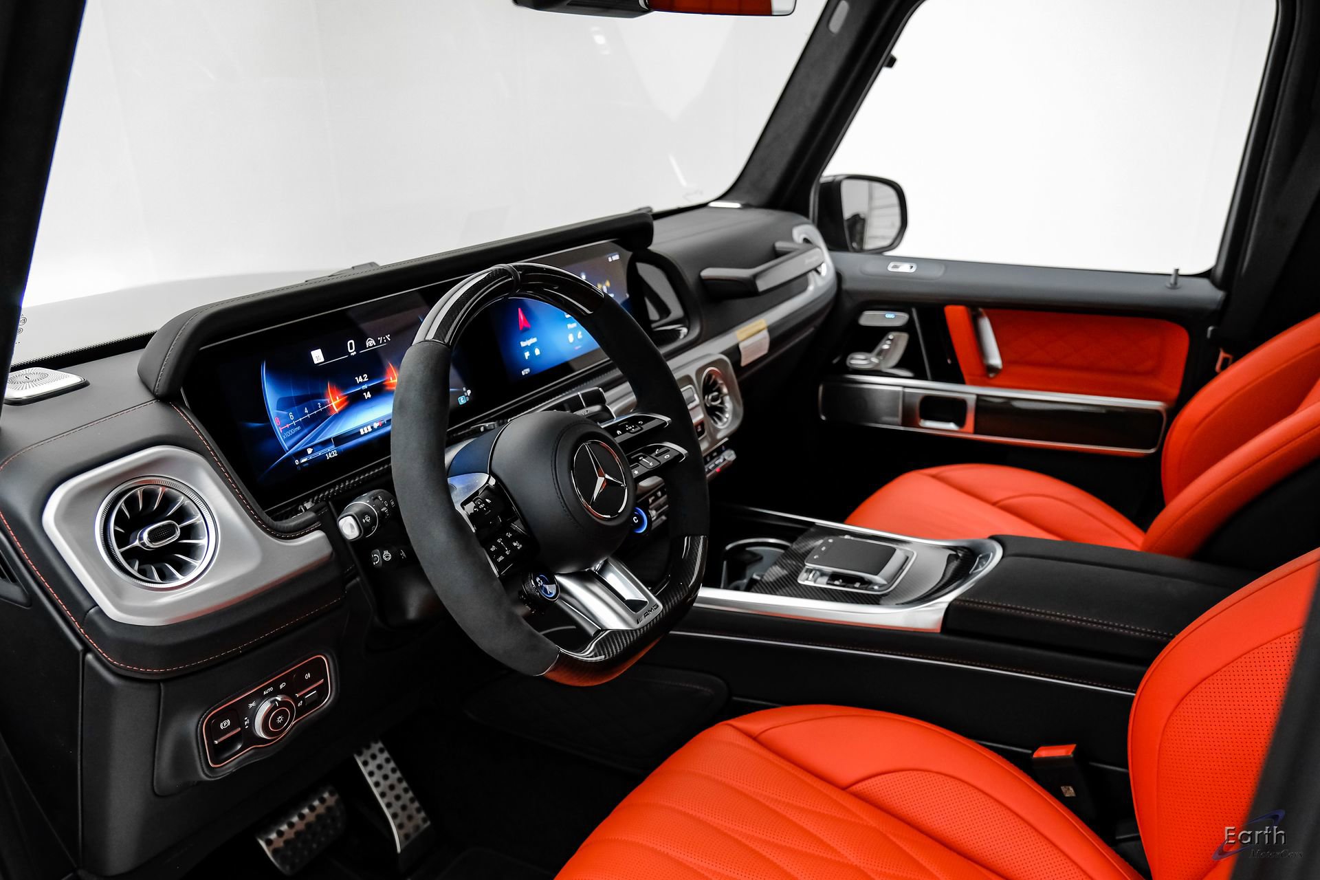Used 2026 Mercedes-Benz G 63 AMG 4MATIC image 2