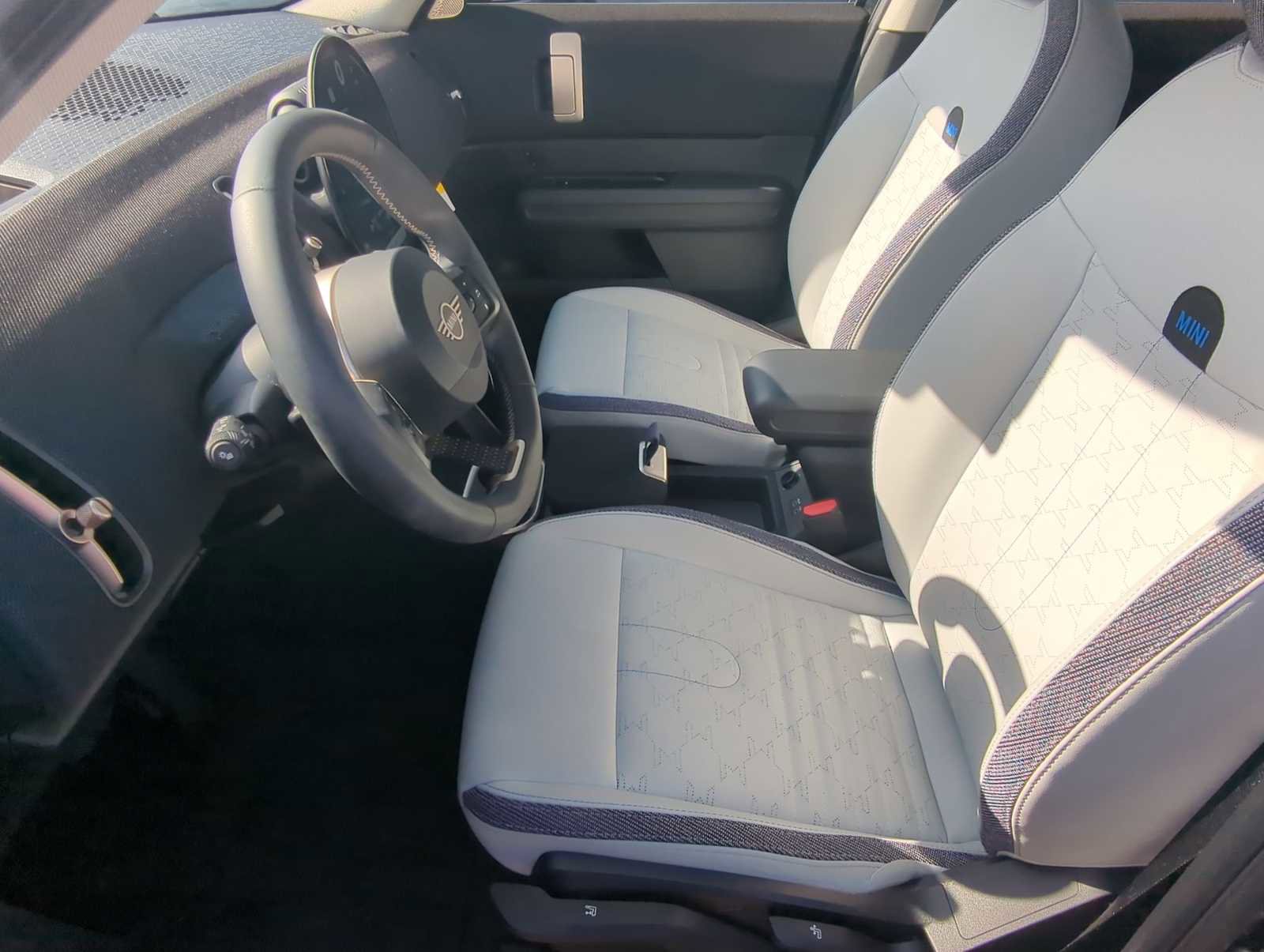 Certified 2025 MINI Cooper Countryman S image 10