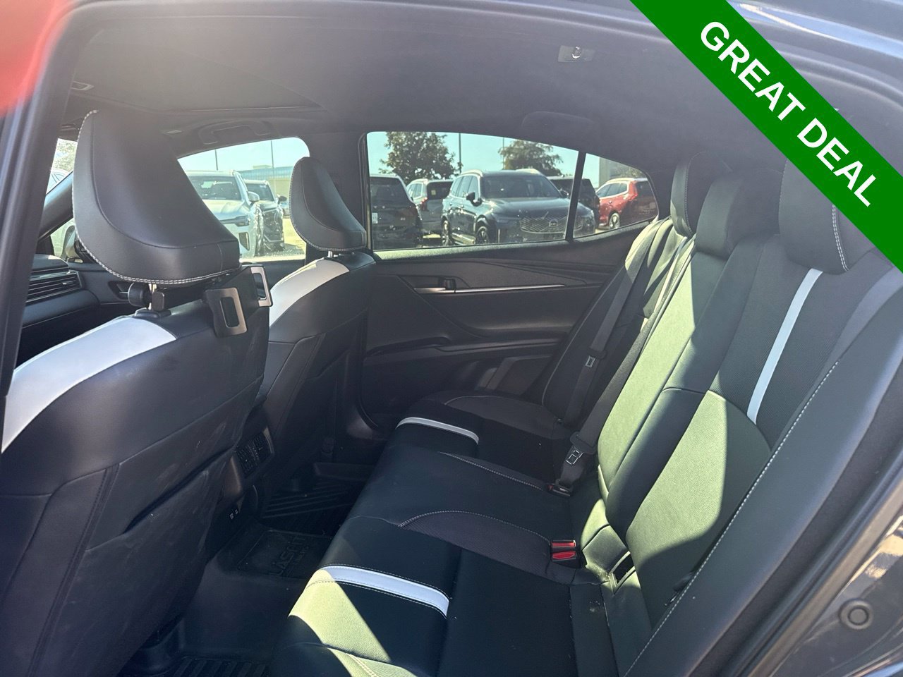 Used 2025 Toyota Camry SE w/ Multimedia Upgrade Package AWD/4WD image 20