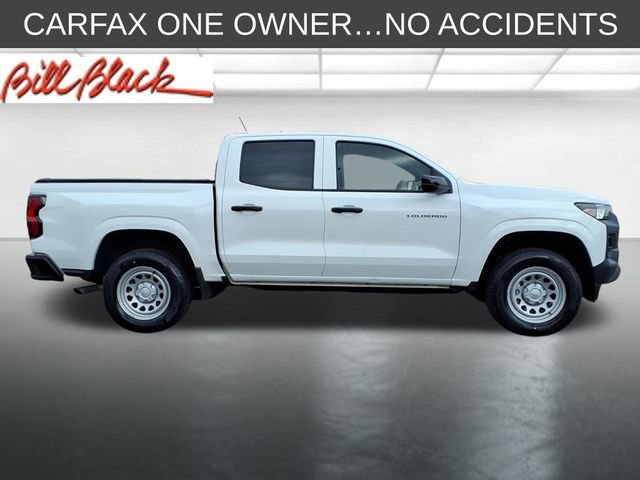 Used 2024 Chevrolet Colorado W/T w/ Advanced Trailering Package image 2