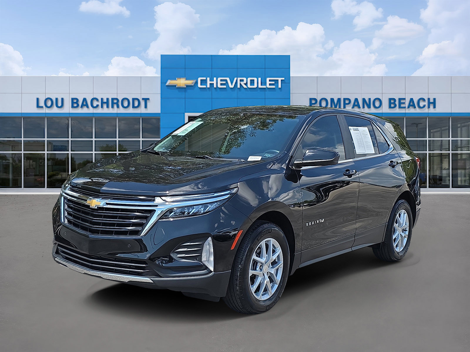 Used 2024 Chevrolet Equinox LT FWD image 3