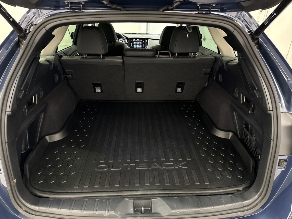 Certified 2023 Subaru Outback Onyx Edition image 28
