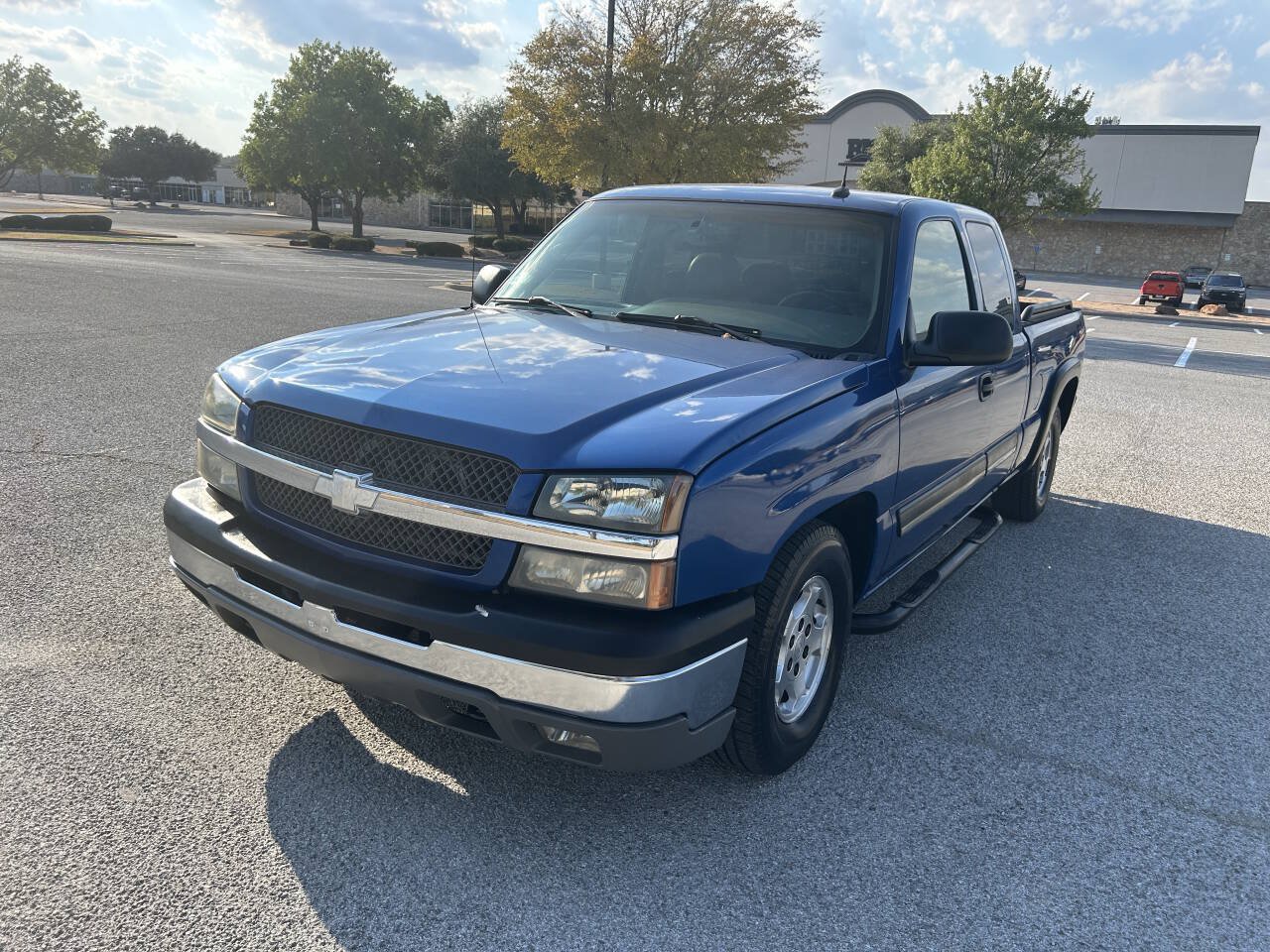 Used 2003 Chevrolet Silverado 1500 LT RWD image 9