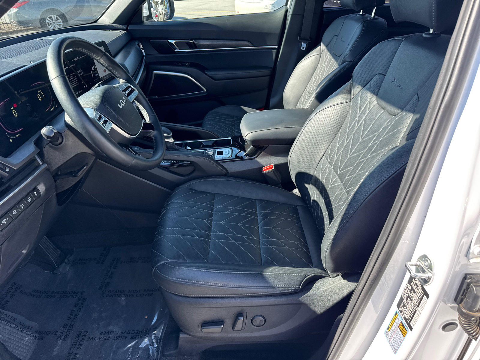 Used 2024 Kia Telluride EX X-Line image 9