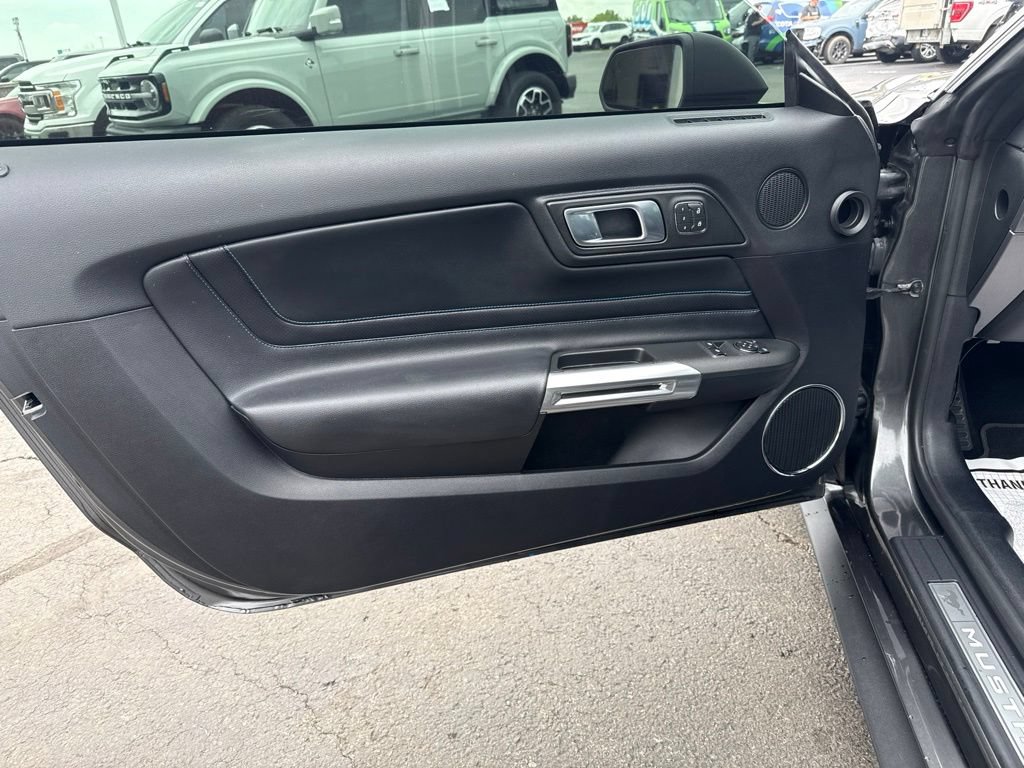 Used 2019 Ford Mustang GT Premium w/ Equipment Group 401A RWD image 11