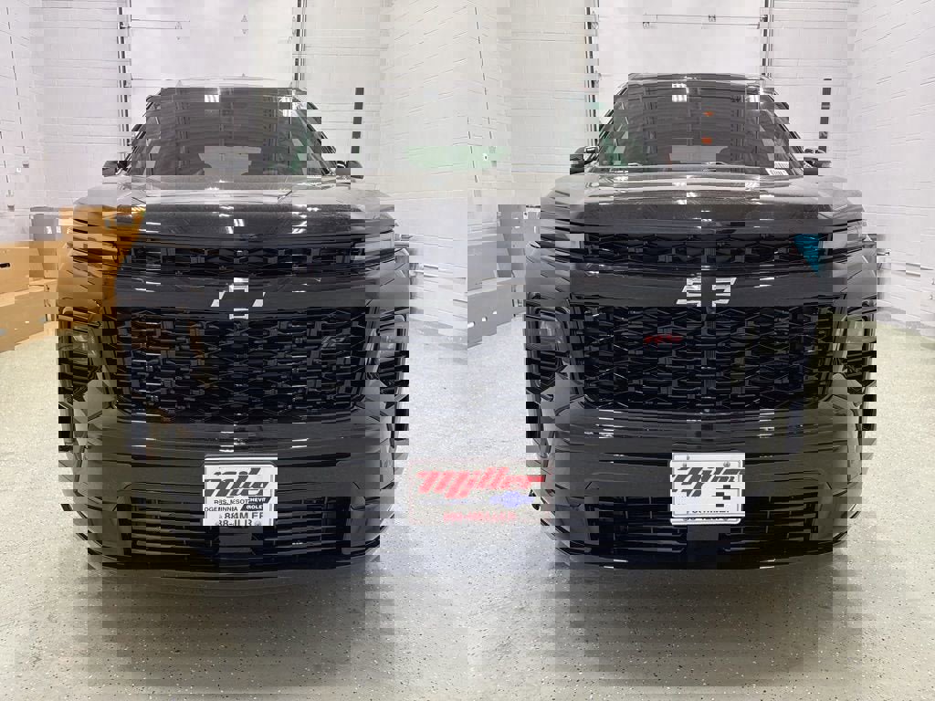 New 2026 Chevrolet Traverse RS w/ LPO, Floor Liner Package AWD/4WD image 9