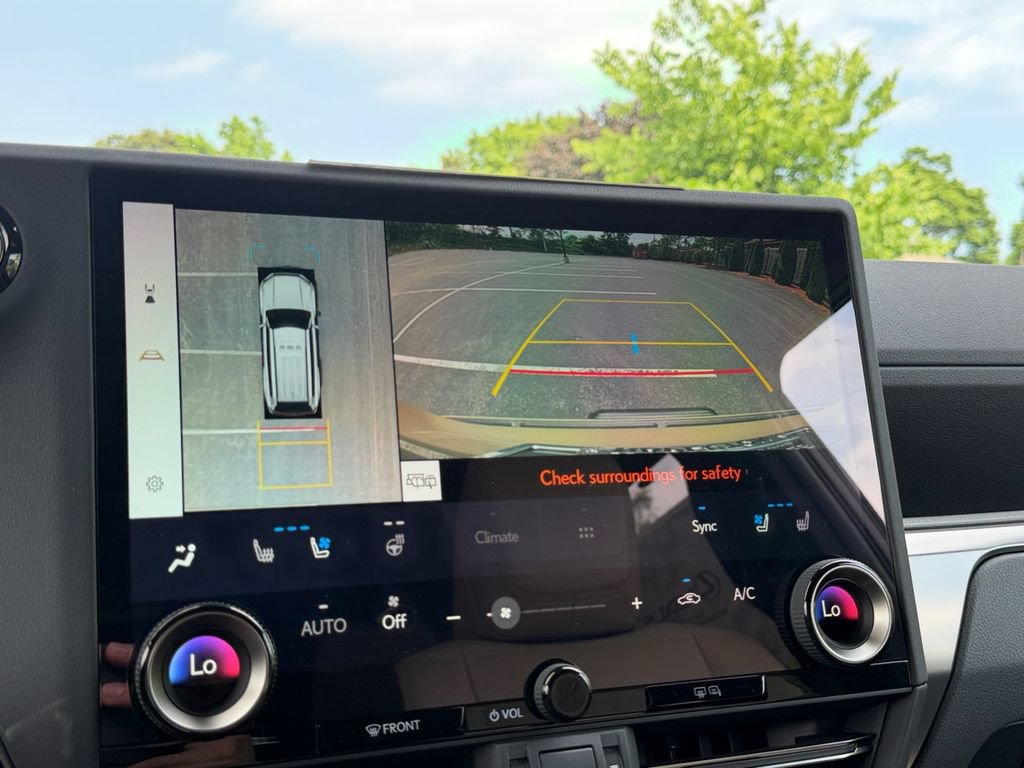 New 2026 Lexus GX 550 AWD/4WD image 22