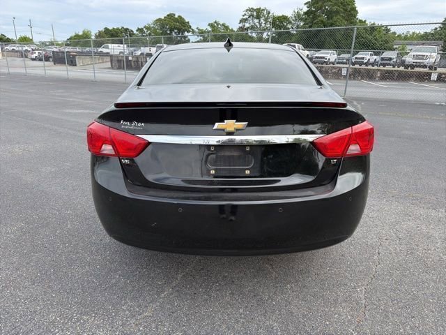 Used 2016 Chevrolet Impala LT w/ Leather Package FWD image 3