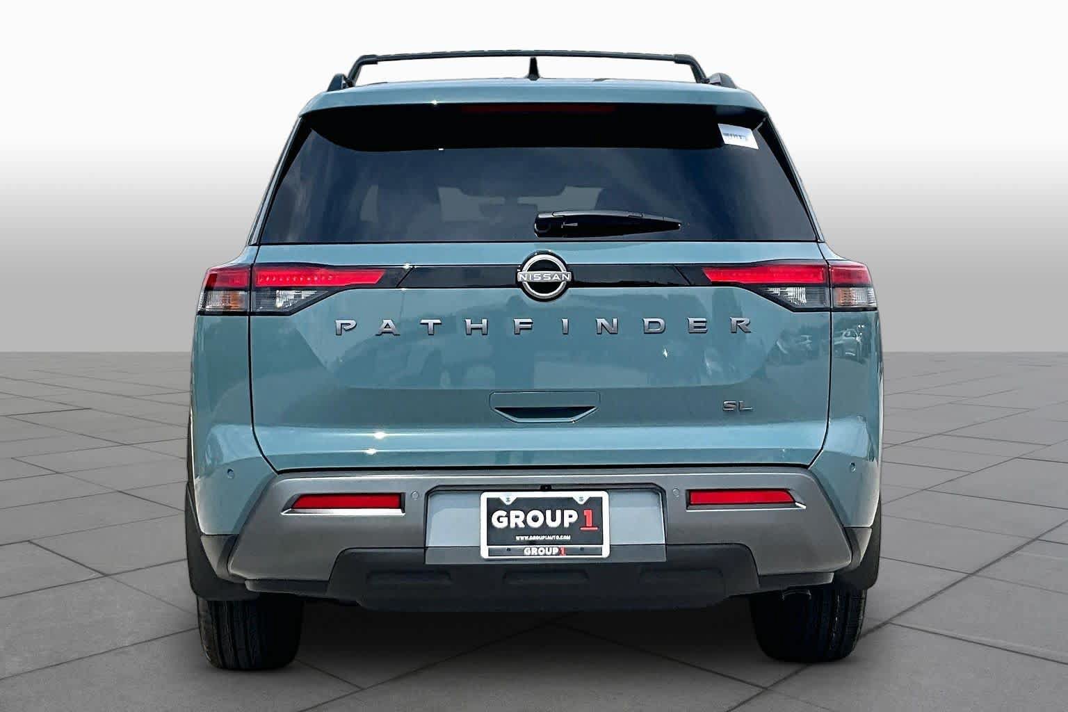 New 2026 Nissan Pathfinder SL FWD image 4