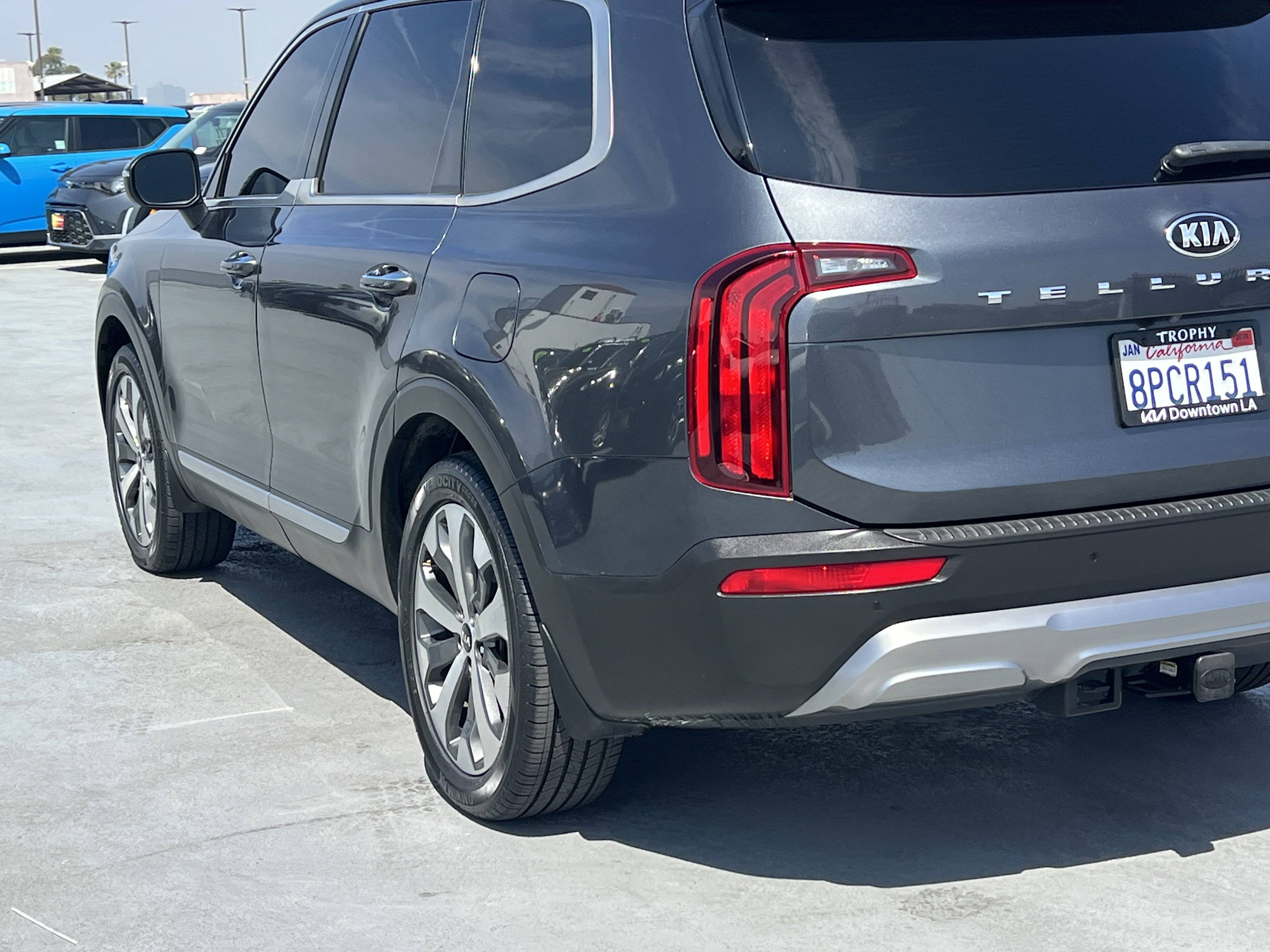 Certified 2020 Kia Telluride S image 4