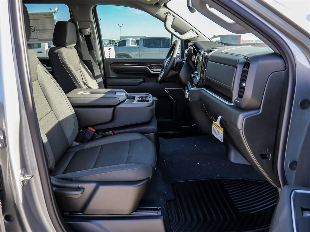 New 2026 GMC Sierra 3500 SLE w/ Preferred Package image 16
