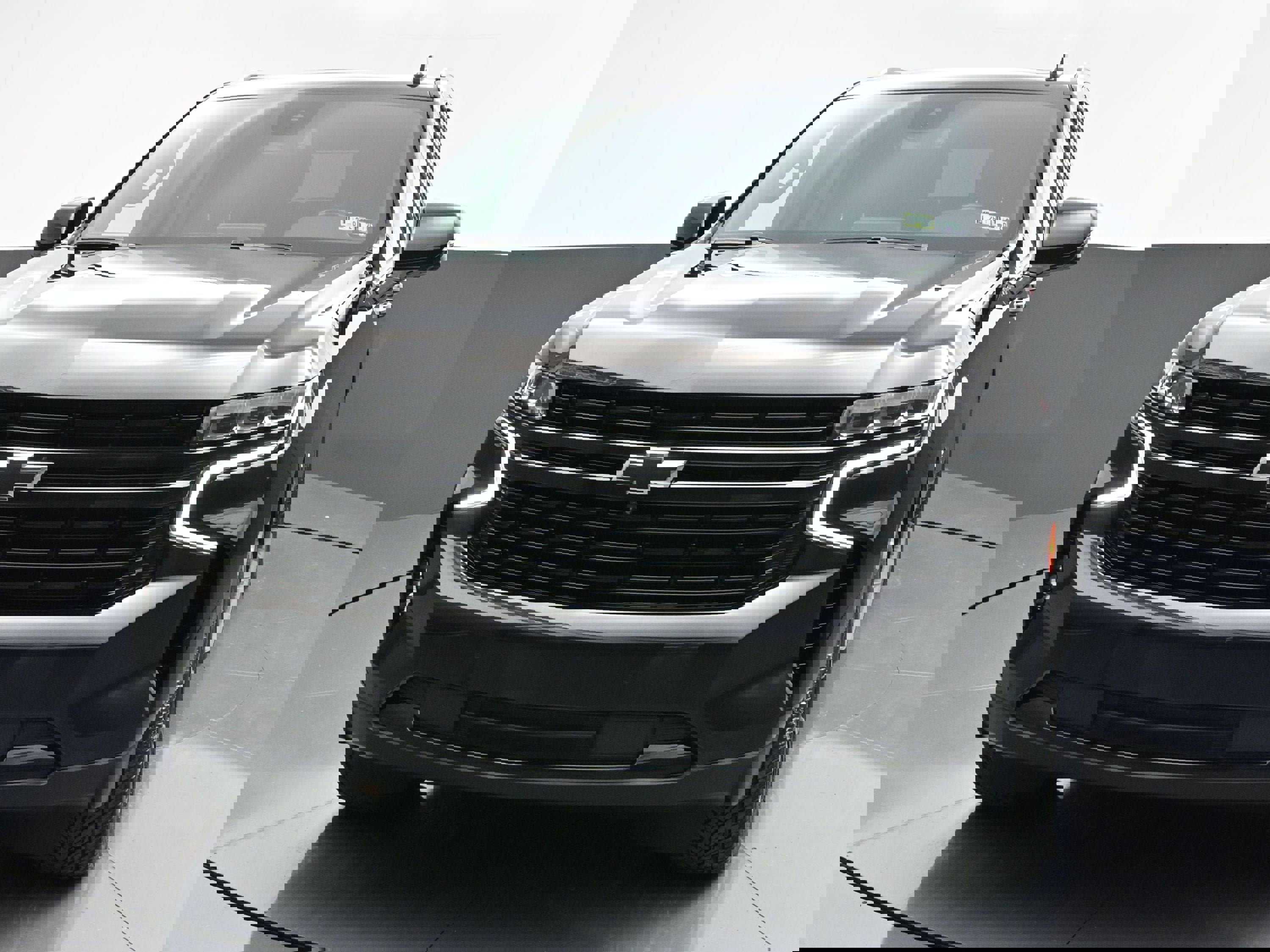 Used 2023 Chevrolet Tahoe RST w/ Luxury Package image 3