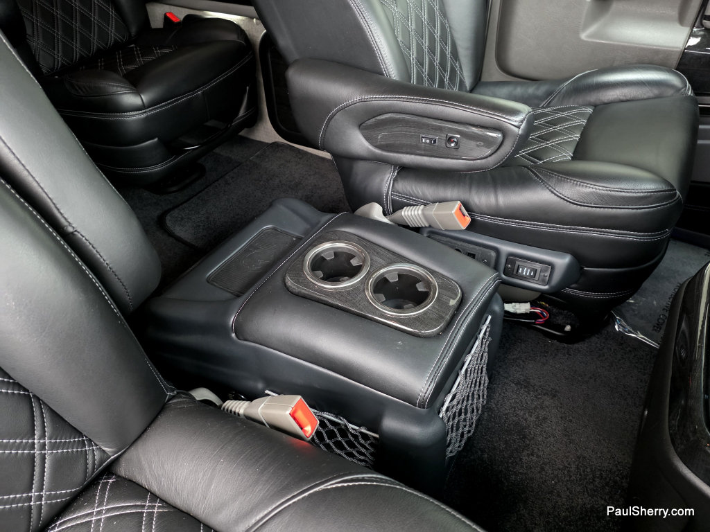 Used 2023 Chevrolet Express 2500 RWD image 47