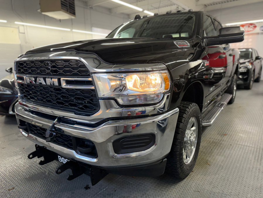 Used 2019 RAM 2500 Tradesman AWD/4WD image 2