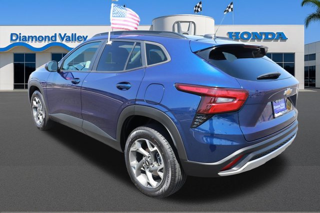 Used 2024 Chevrolet Trax LT FWD image 4