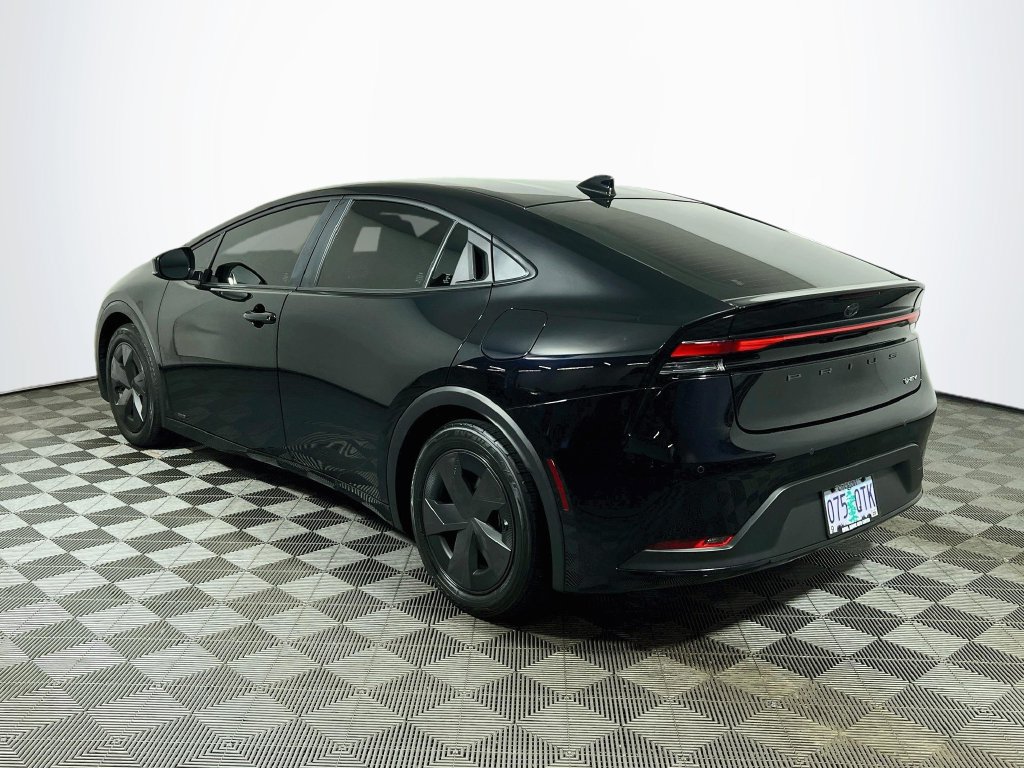 Certified 2026 Toyota Prius LE AWD/4WD image 5
